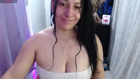 Snapshot of mhialorens chatting on 05-13-26, 09:44 LorenWelcome my rooomLovense is active my orgasms in your handsGive me more pleasure a PVT is open PVT online show from 05-13-26, 09:44