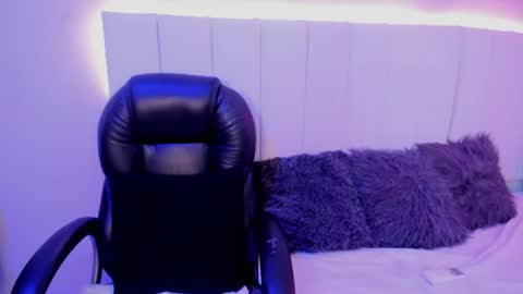 MHONIK BELUCI online show from 07-28-26, 12:48