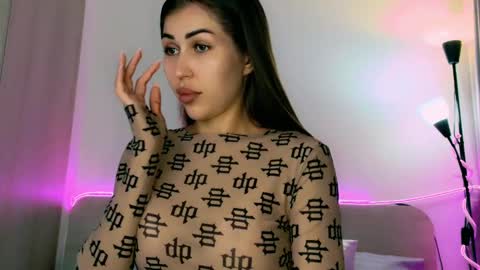 Snapshot of mia4sin chatting on 01-02-25, 11:31 Mia Martskaya online show from 01-02-25, 11:31