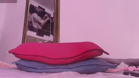 Emi online show from 03-06-25, 07:54