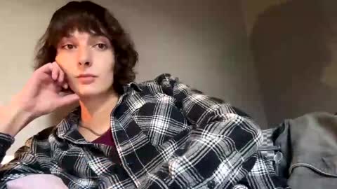 mia_177 online show from 11-02-25, 08:44