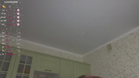 Snapshot of mia___lunaa chatting on 01-12-26, 05:40 Mia online show from 01-12-26, 05:40