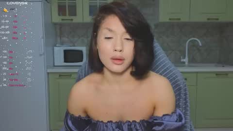 Snapshot of mia___lunaa chatting on 02-22-26, 11:36 Mia online show from 02-22-26, 11:36