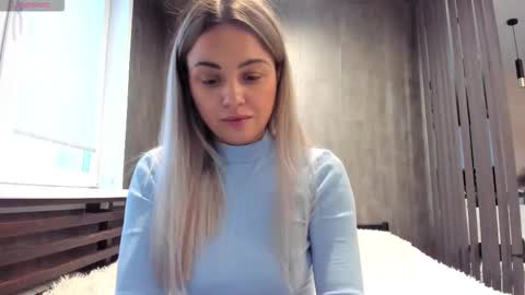 Snapshot of mia___mur chatting on 11-24-25, 03:17 Mia online show from 11-24-25, 03:17