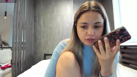 Snapshot of mia___mur chatting on 02-18-26, 04:52 Mia online show from 02-18-26, 04:52