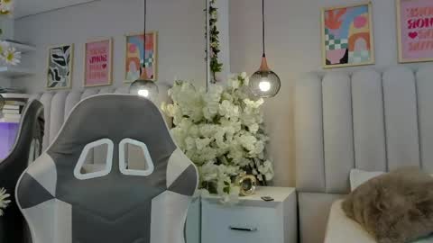 Snapshot of mia__bailey_ chatting on 06-02-26, 03:08 mia__bailey_ online show from 06-02-26, 03:08