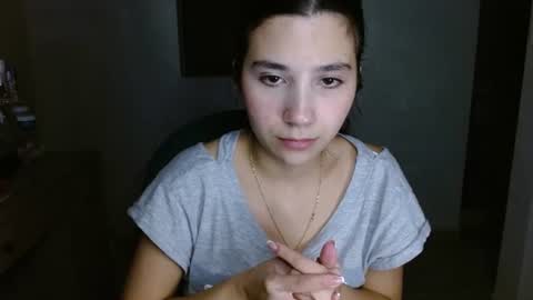 Snapshot of mia__lopez_ chatting on 07-01-26, 02:46 Mia online show from 07-01-26, 02:46
