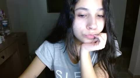 Snapshot of mia__lopez_ chatting on 07-03-26, 05:36 Mia online show from 07-03-26, 05:36