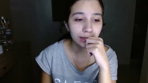 Snapshot of mia__lopez_ chatting on 07-04-26, 05:35 Mia online show from 07-04-26, 05:35