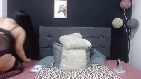 C A L L  M E  M I A  online show from 11-15-25, 03:04