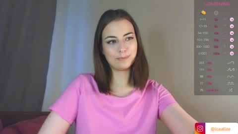 Snapshot of mia_angel_xx chatting on 01-15-25, 06:54 Mia online show from 01-15-25, 06:54