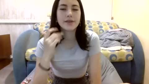 Snapshot of mia_beauti_live chatting on 07-13-26, 09:56 mia_beauti_live online show from 07-13-26, 09:56