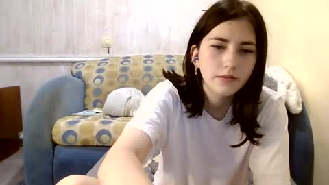 Snapshot of mia_beauti_live chatting on 07-15-26, 02:33 mia_beauti_live online show from 07-15-26, 02:33