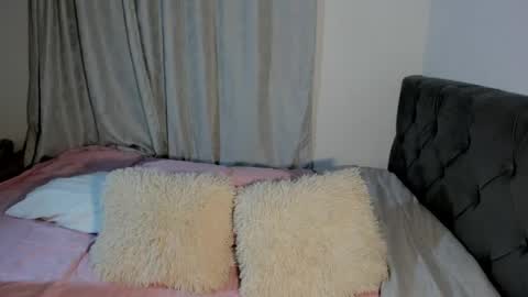 Mia Blair online show from 06-05-26, 01:56