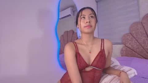 Mia  online show from 07-17-26, 03:35