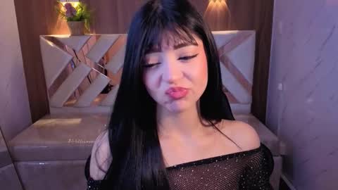 Snapshot of mia_collins_b chatting on 12-14-25, 01:16 mia_collins_b online show from 12-14-25, 01:16