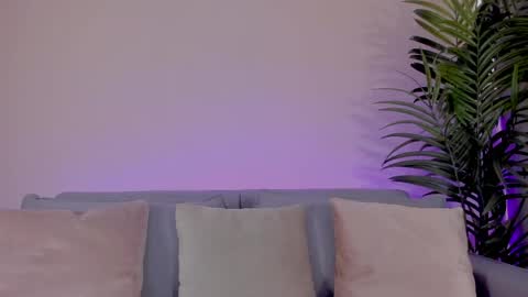 Sarah Luna online show from 05-25-26, 01:50