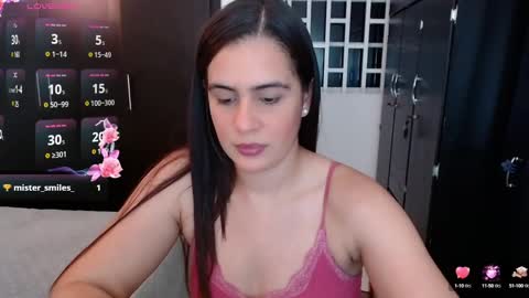 Mia online show from 01-04-25, 02:46