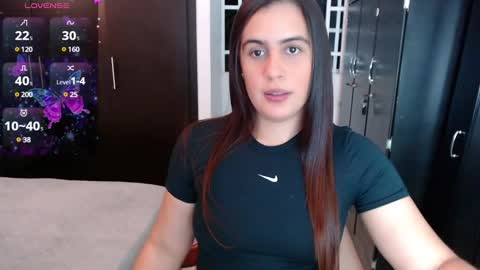 Mia online show from 01-09-25, 02:22