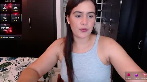 Mia online show from 10-05-25, 02:10