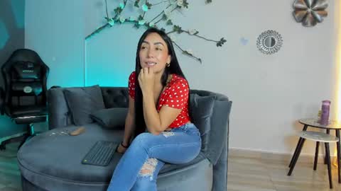 mia_davis__ online show from 07-28-26, 02:13