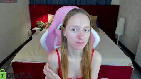 mia_e1fie online show from 11-24-25, 01:27