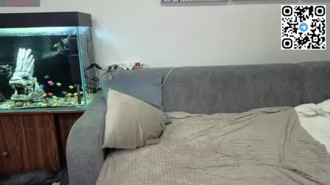 Mia online show from 06-24-26, 12:59