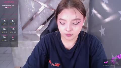 Mia online show from 04-29-26, 05:30