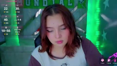 Mia online show from 07-06-26, 03:58