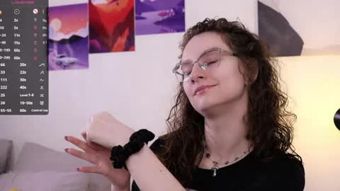 Snapshot of mia_frizz chatting on 03-16-26, 03:16 Mia online show from 03-16-26, 03:16