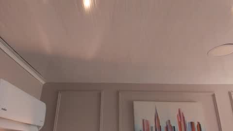 Mia online show from 01-14-26, 02:06