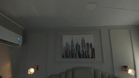 Mia online show from 04-30-26, 04:30