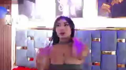 Snapshot of mia_konor06 chatting on 06-13-26, 11:08 Mia. online show from 06-13-26, 11:08