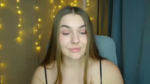 mia_lemm online show from 10-14-25, 09:32