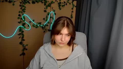 mia_lemm online show from 04-10-26, 05:56