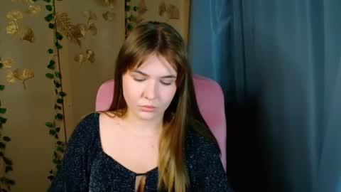 Snapshot of mia_lemm chatting on 07-14-26, 07:13 mia_lemm online show from 07-14-26, 07:13