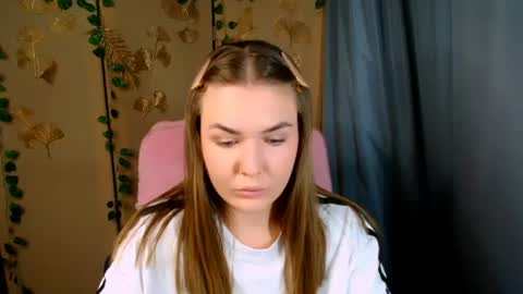 Snapshot of mia_lemm chatting on 07-23-26, 07:06 mia_lemm online show from 07-23-26, 07:06