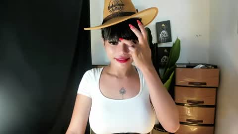 M I A online show from 06-29-26, 10:15