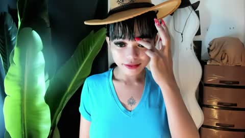 M I A online show from 07-09-26, 12:20