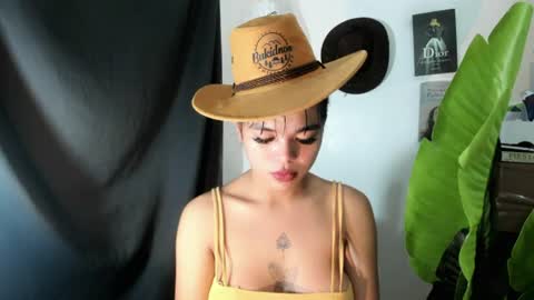 M I A online show from 08-01-26, 04:01