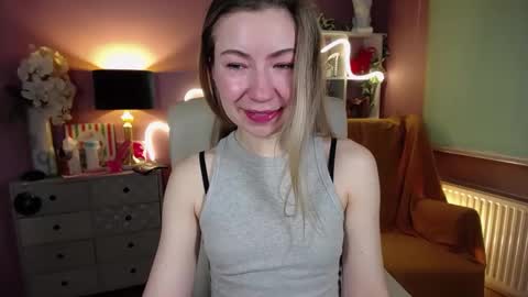 Mia online show from 01-19-25, 07:46