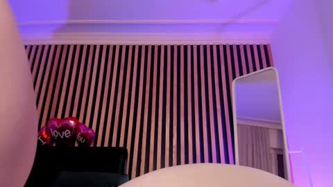 Mia here Appreciate your support online show from 02-16-25, 09:59