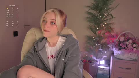 Snapshot of mia_milagros chatting on 03-10-26, 03:11 mia_milagros online show from 03-10-26, 03:11