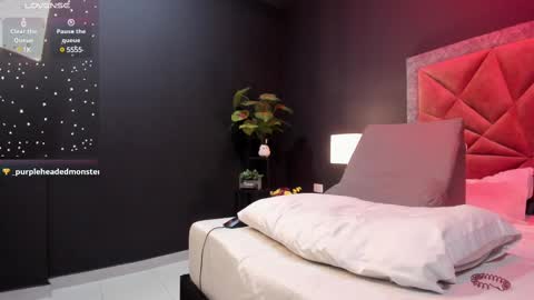 MIA  online show from 03-11-25, 10:20