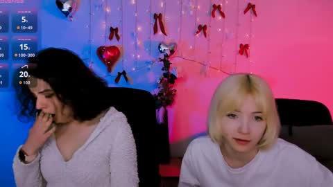Snapshot of mia_mooon_ chatting on 04-28-26, 08:41 mia_mooon_ online show from 04-28-26, 08:41