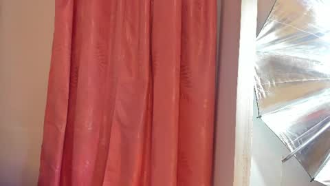 mia_nova5 online show from 06-14-26, 11:56