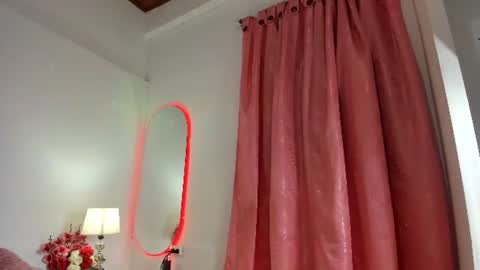 mia_nova5 online show from 06-17-26, 11:56