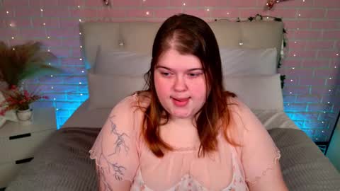 Sweet Mia online show from 12-03-25, 06:06