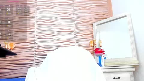 Mariana online show from 01-16-25, 04:07