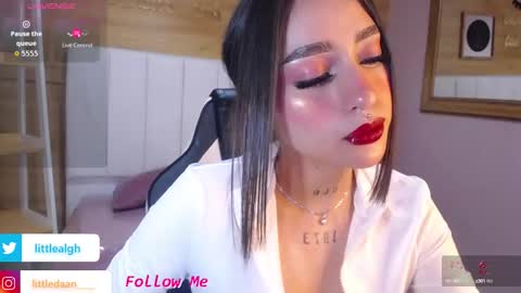 Snapshot of mia_ponce_a chatting on 09-27-25, 01:16 MIA online show from 09-27-25, 01:16
